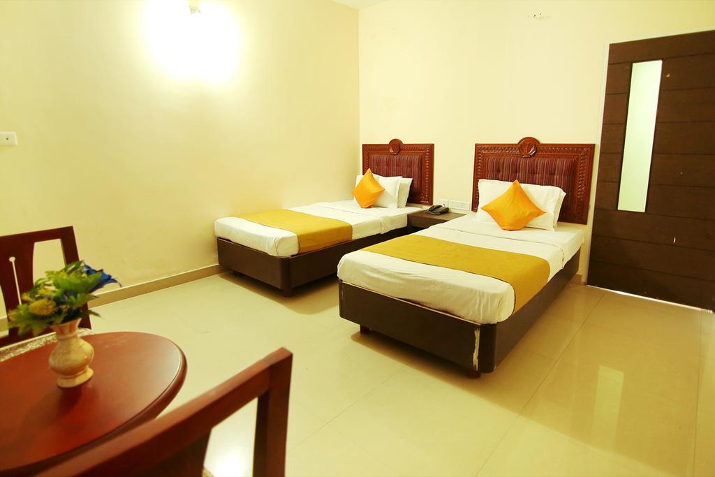 Tea Mount Suites Devikolam Exterior photo