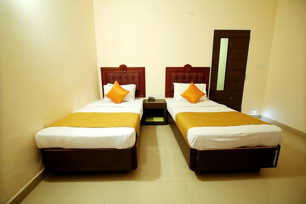 Tea Mount Suites Devikolam Exterior photo